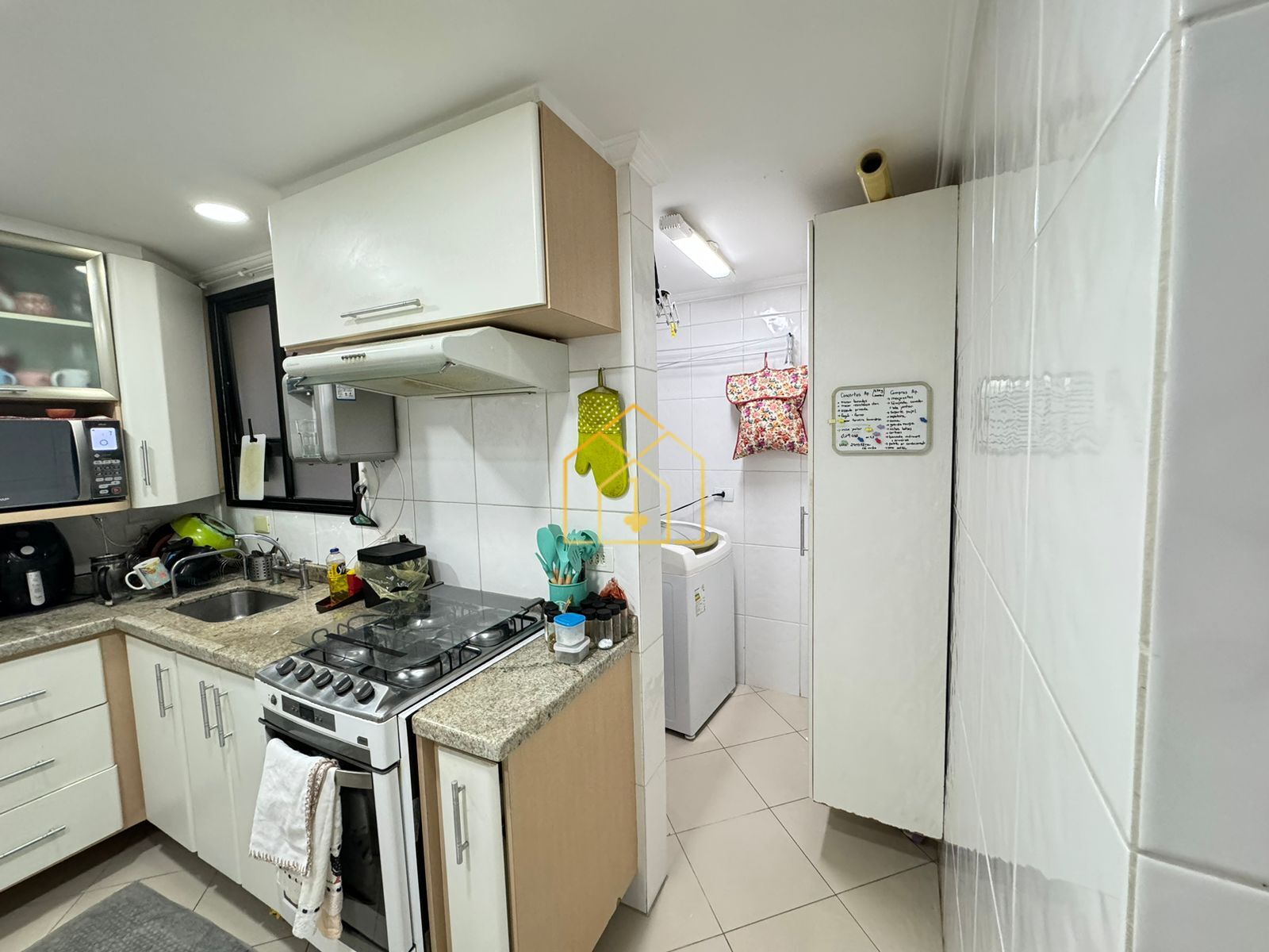 Apartamento à venda com 2 quartos, 66m² - Foto 5