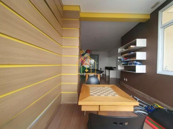 Apartamento à venda com 2 quartos, 66m² - Foto 13