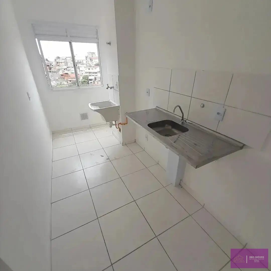 Apartamento à venda com 2 quartos, 42m² - Foto 14