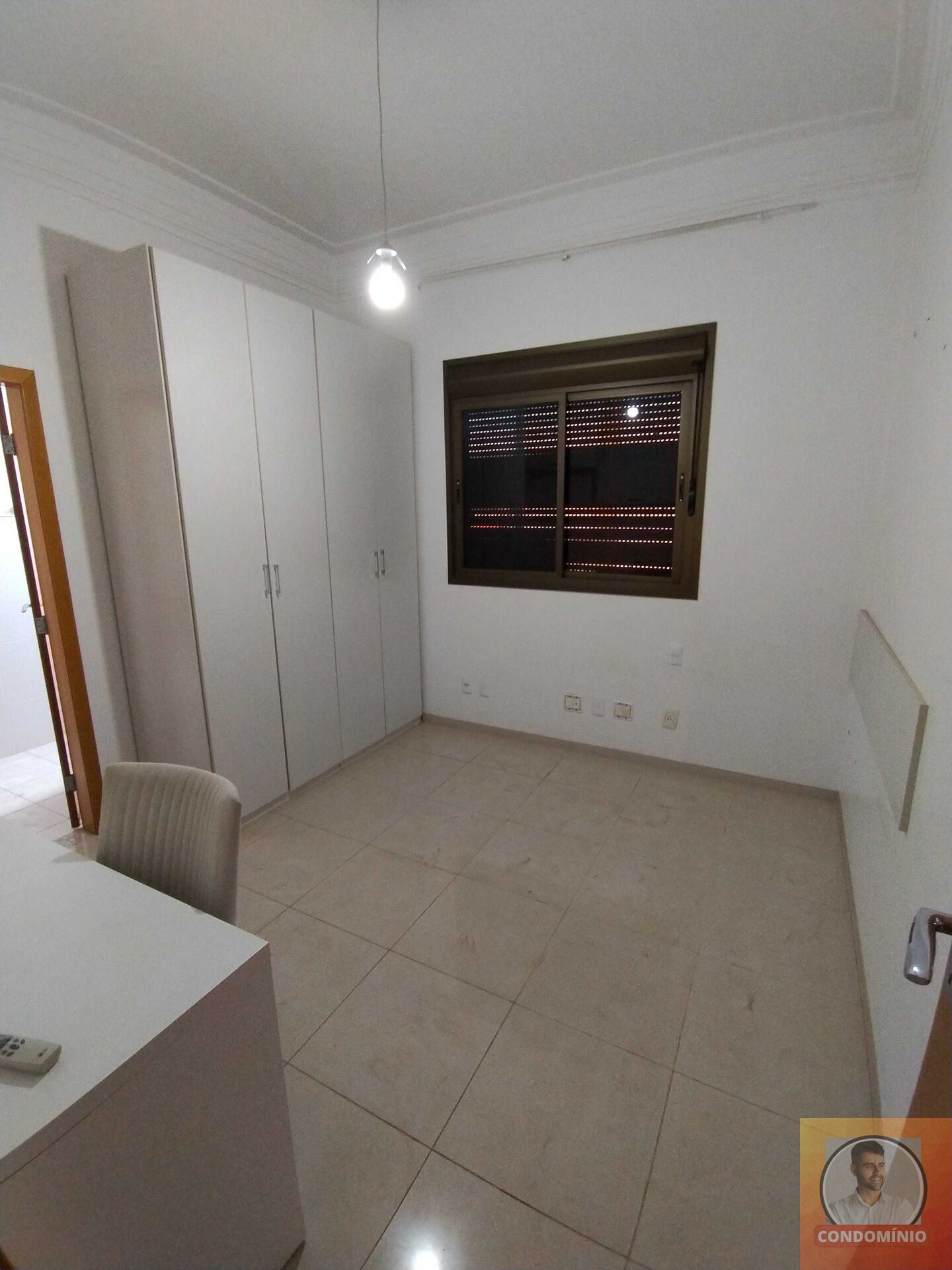 Apartamento à venda com 3 quartos, 188m² - Foto 8