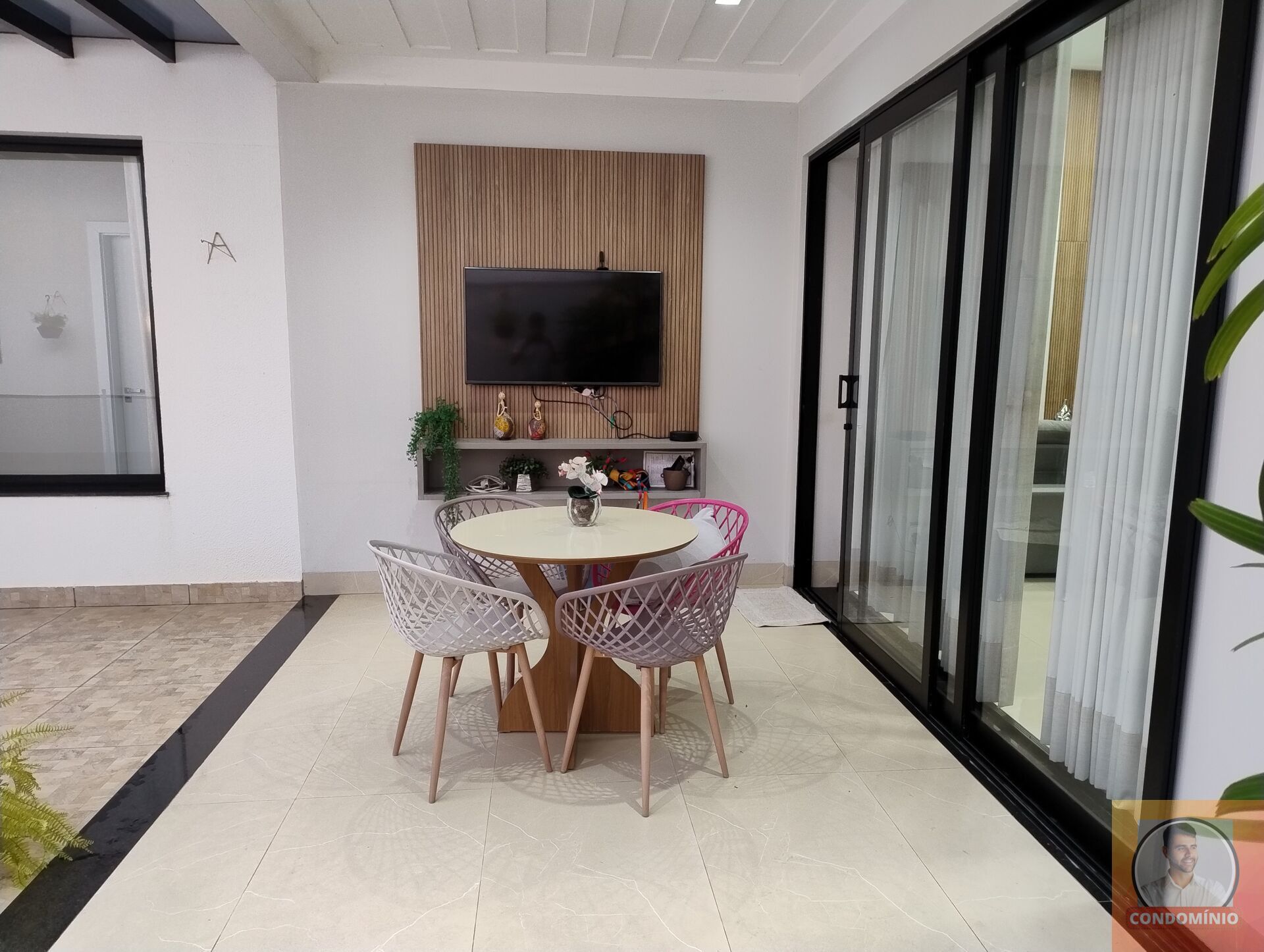 Casa de Condomínio à venda com 3 quartos, 170m² - Foto 3