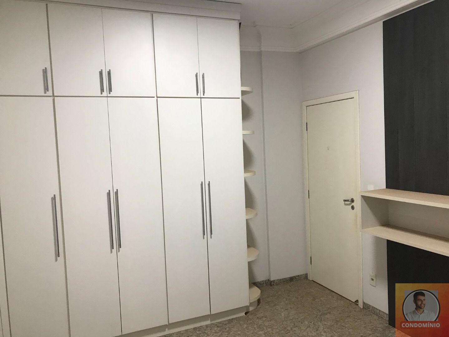 Apartamento à venda com 3 quartos, 151m² - Foto 13