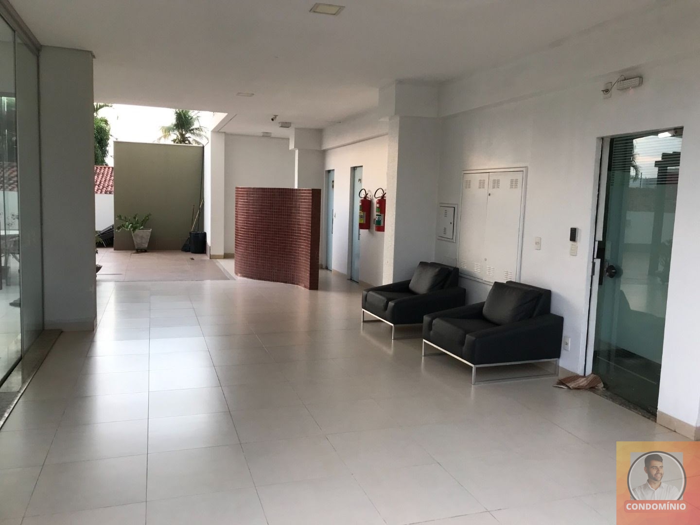 Apartamento à venda com 3 quartos, 151m² - Foto 4