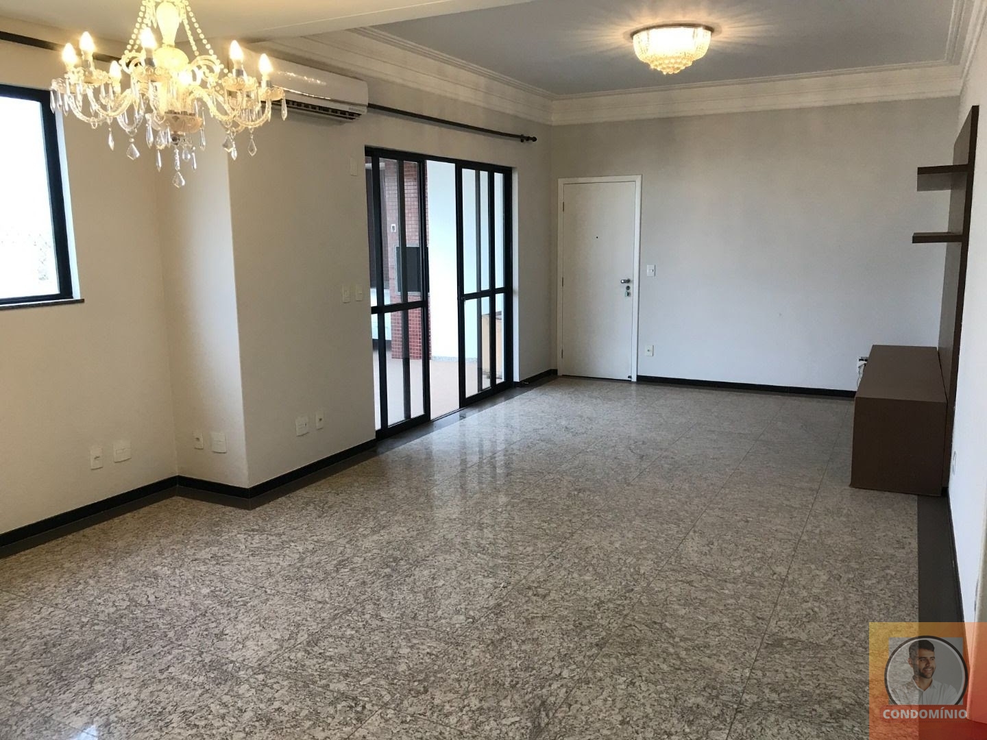 Apartamento à venda com 3 quartos, 151m² - Foto 10