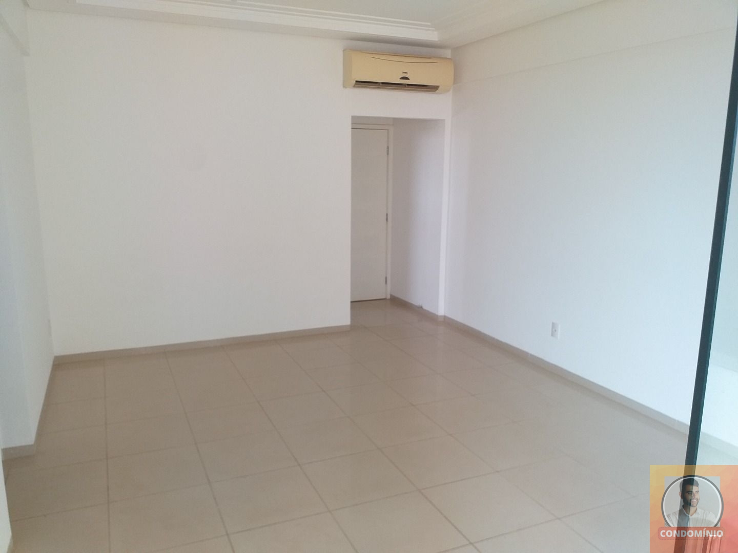 Apartamento à venda com 3 quartos, 103m² - Foto 3