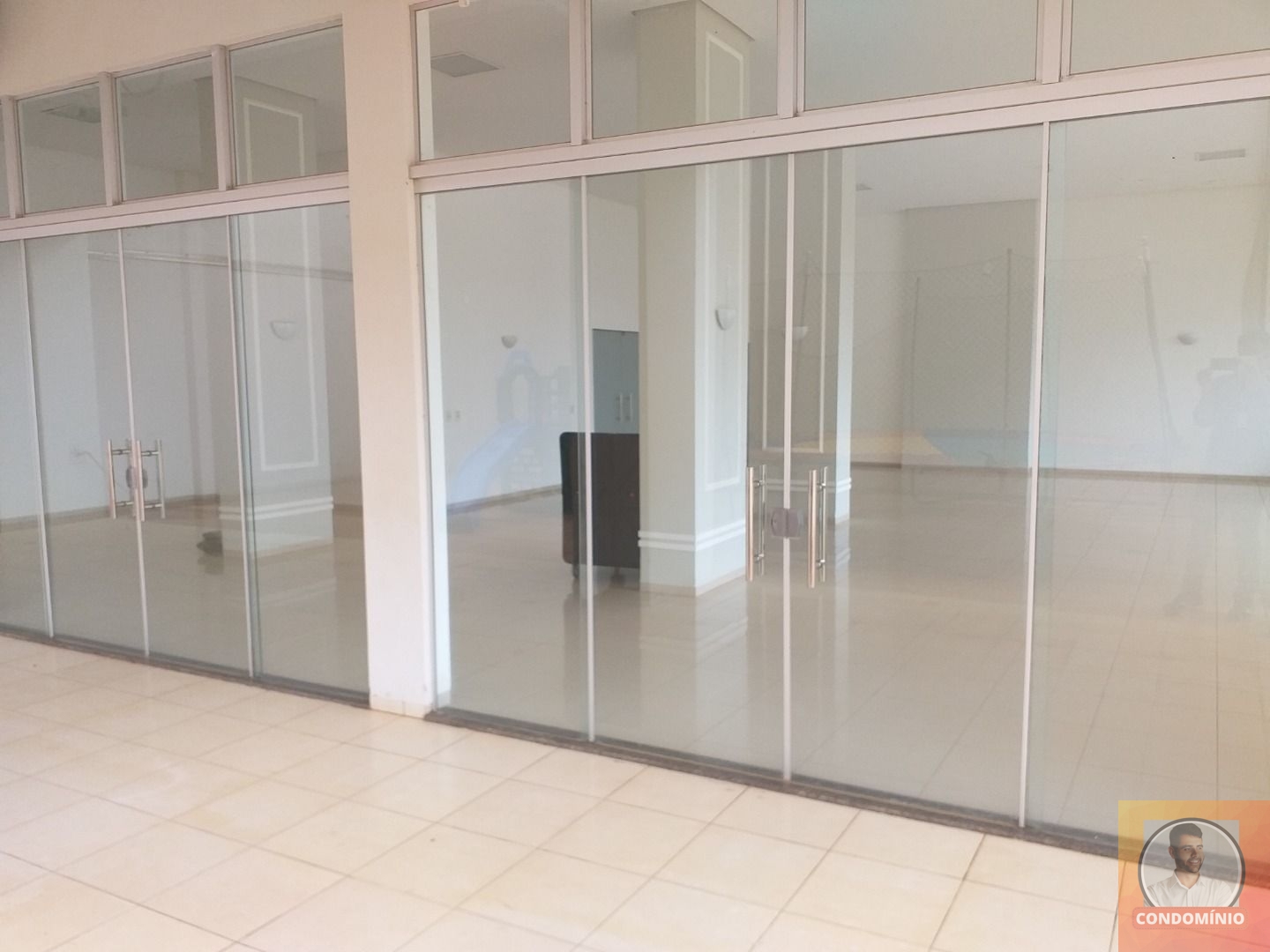 Apartamento à venda com 3 quartos, 103m² - Foto 18