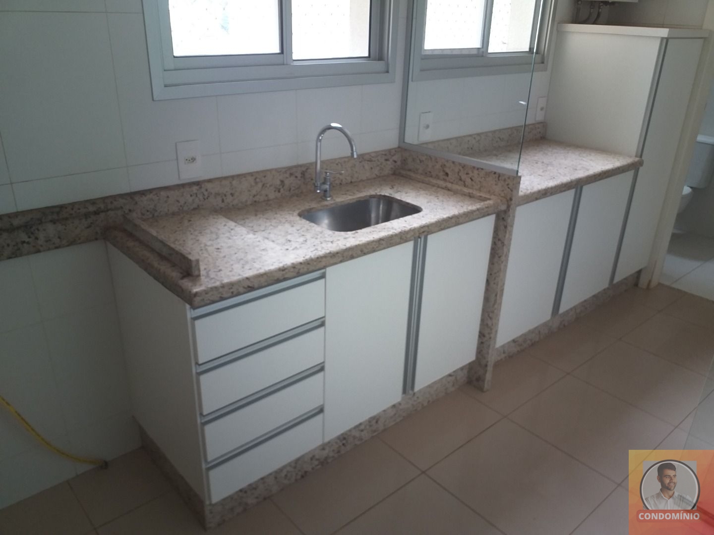 Apartamento à venda com 3 quartos, 103m² - Foto 6