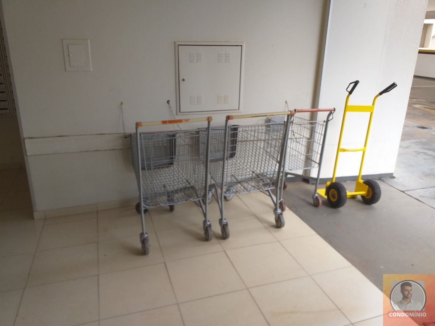 Apartamento à venda com 3 quartos, 103m² - Foto 19