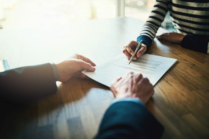 VANTAGENS E DESVANTAGENS DE COMPRAR UM ÁGIO