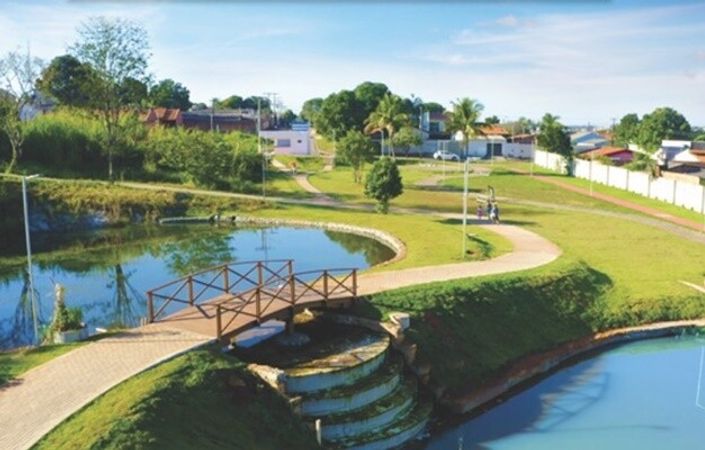 HISTÓRIA DE SENADOR CANEDO