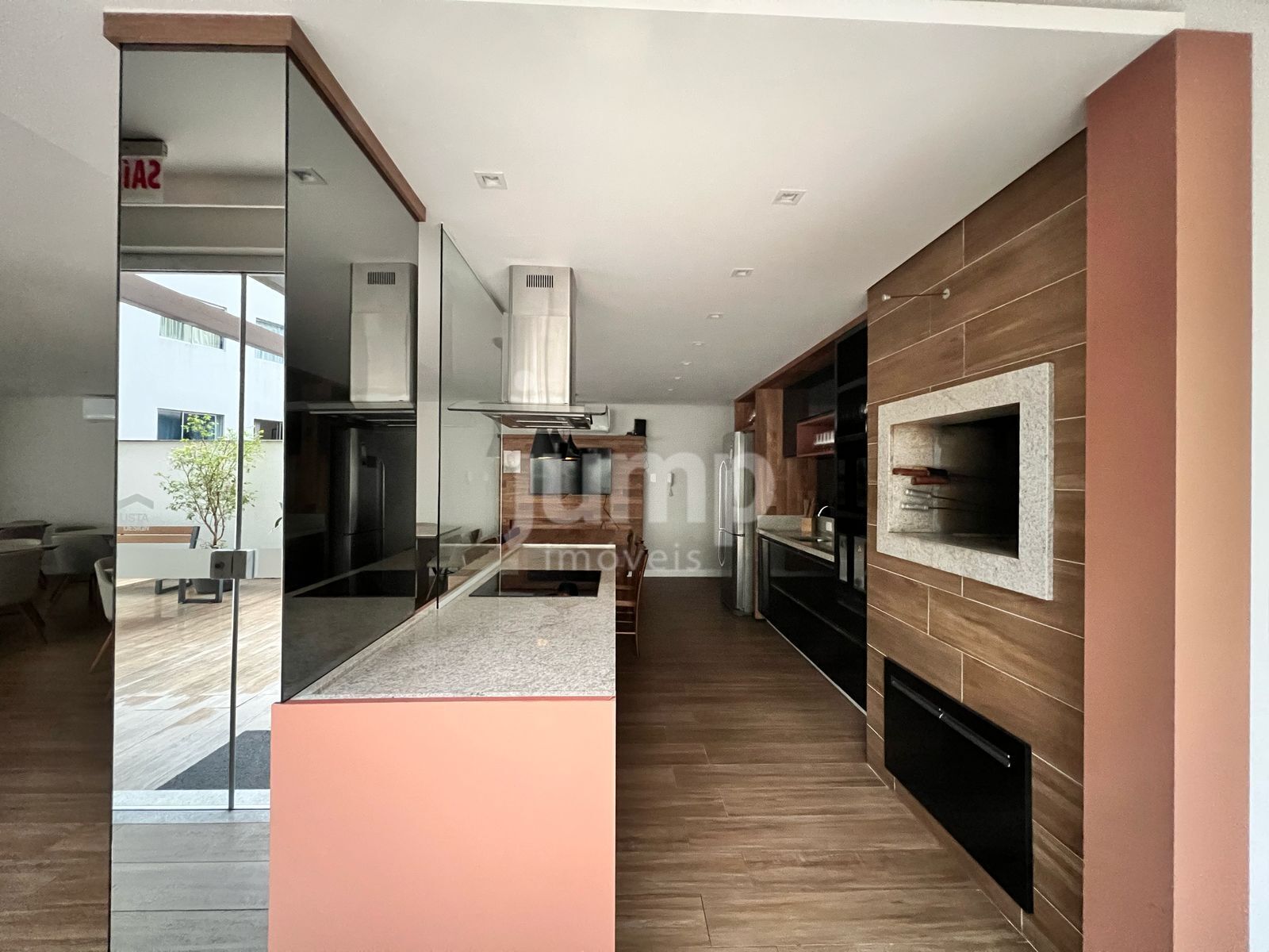 Apartamento à venda com 2 quartos, 75m² - Foto 16