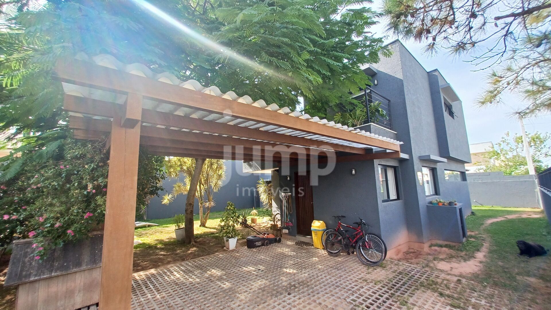 Casa à venda com 4 quartos, 200m² - Foto 3