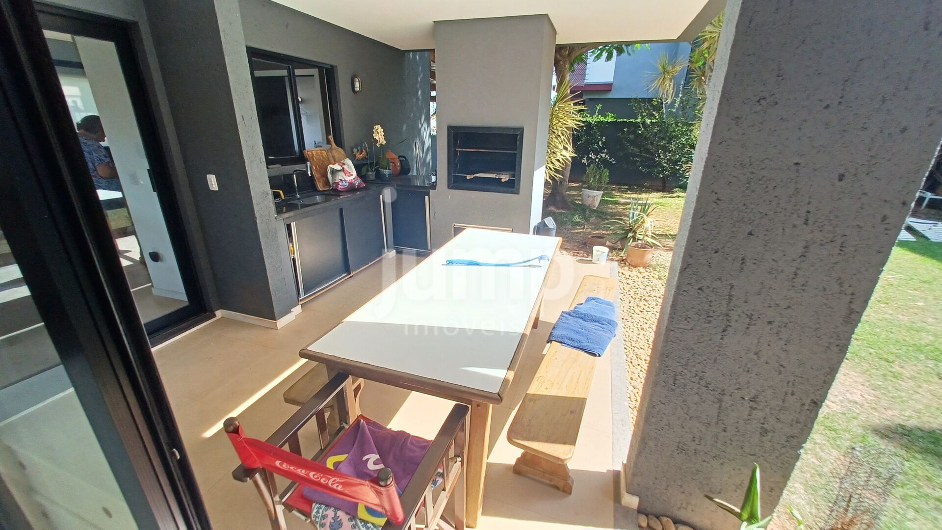 Casa à venda com 4 quartos, 200m² - Foto 13
