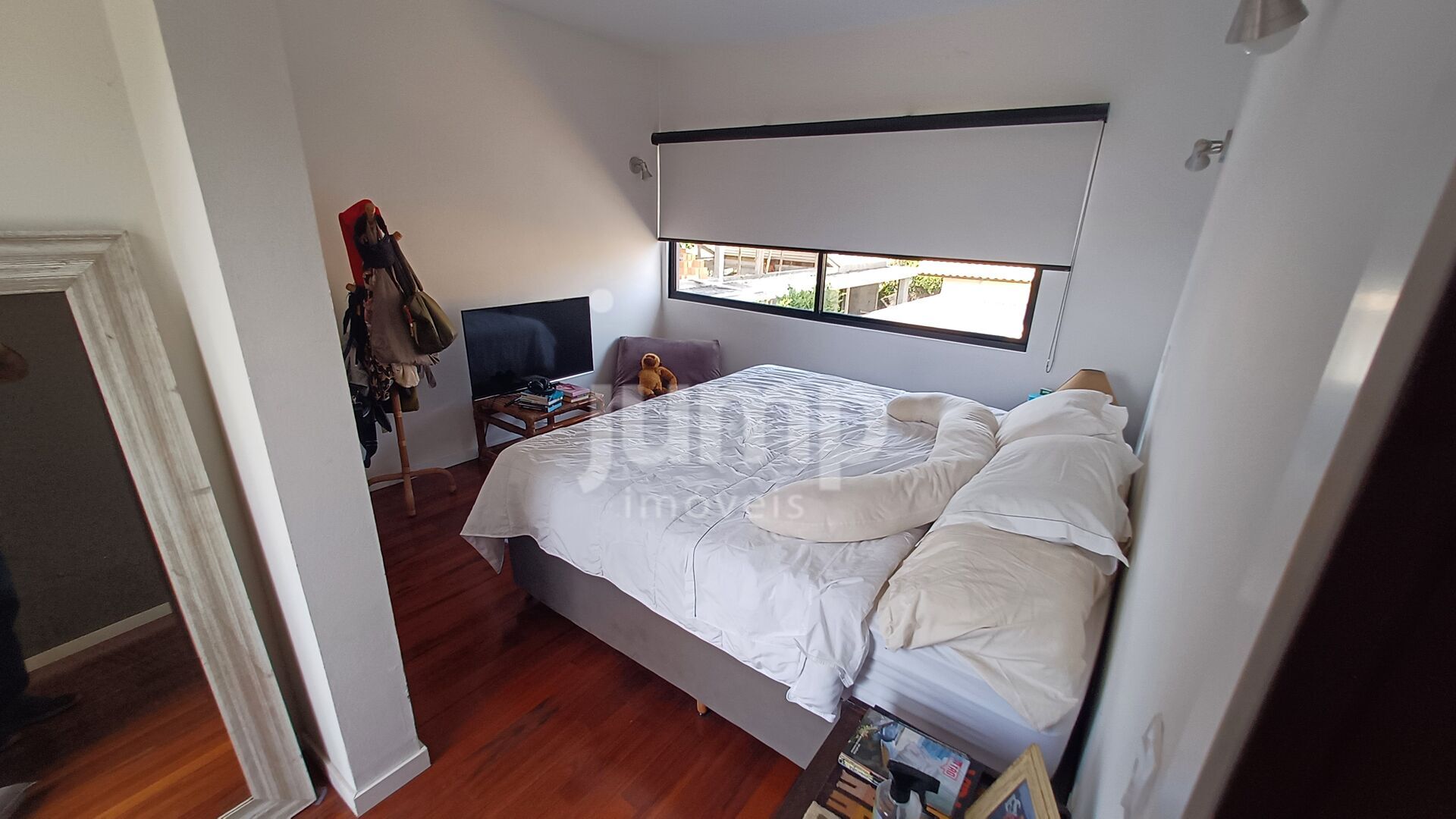 Casa à venda com 4 quartos, 200m² - Foto 22