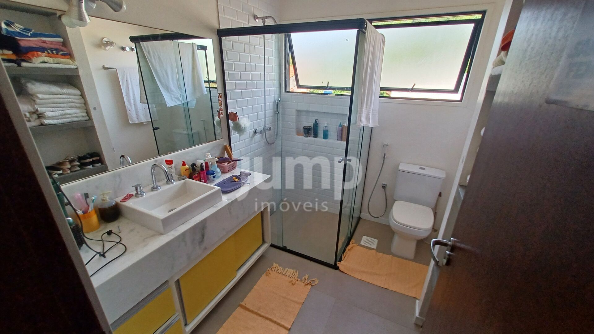 Casa à venda com 4 quartos, 200m² - Foto 20