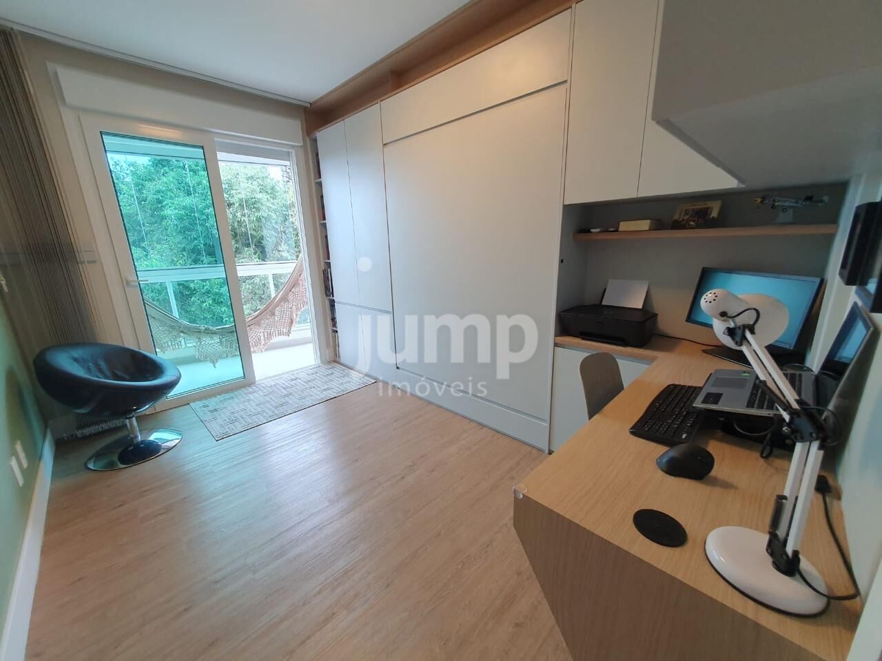 Apartamento à venda com 3 quartos, 116m² - Foto 19