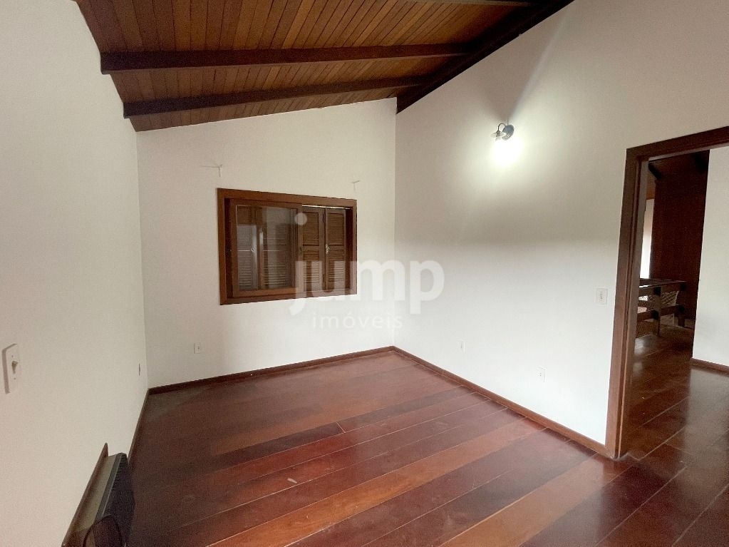 Casa à venda com 4 quartos, 350m² - Foto 11