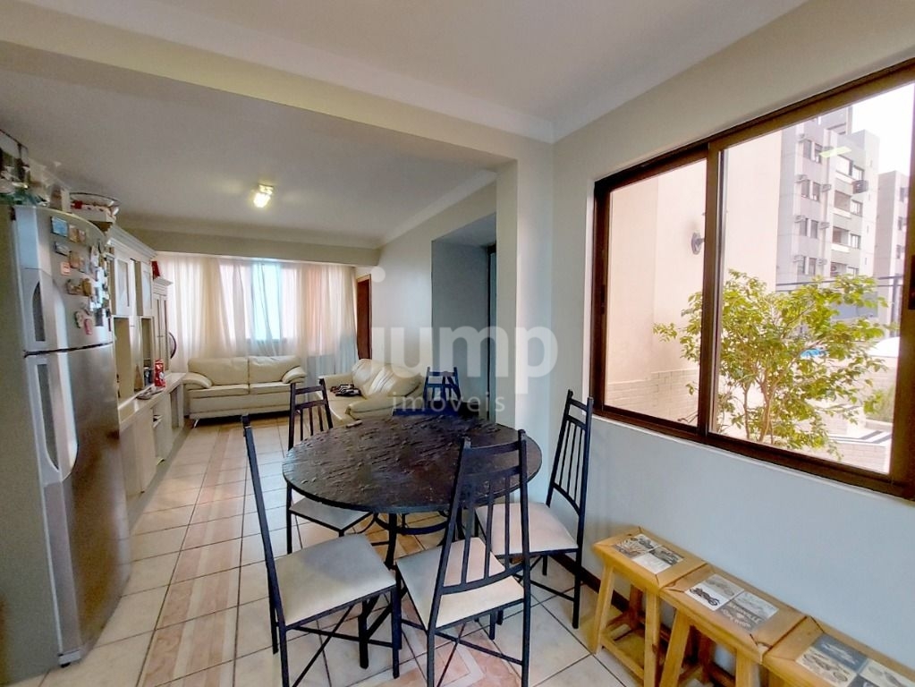 Apartamento à venda com 4 quartos, 229m² - Foto 9