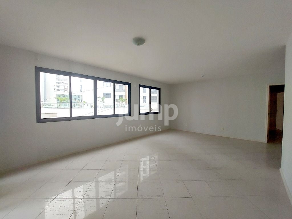 Apartamento à venda com 3 quartos, 121m² - Foto 3