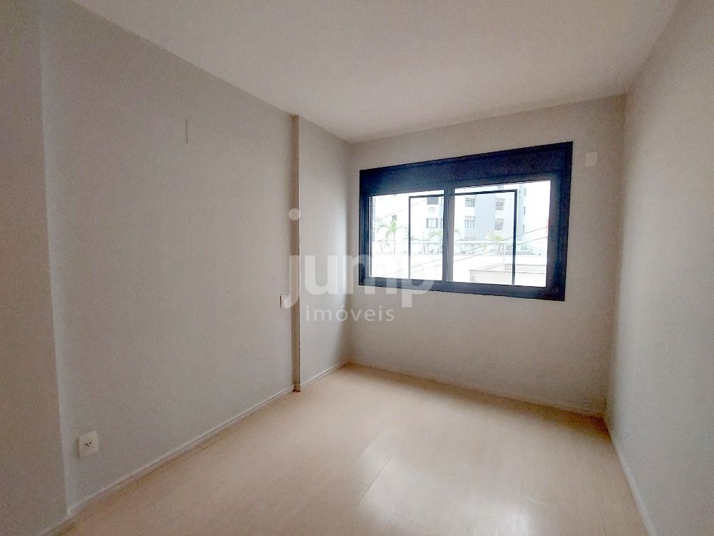 Apartamento à venda com 3 quartos, 121m² - Foto 10