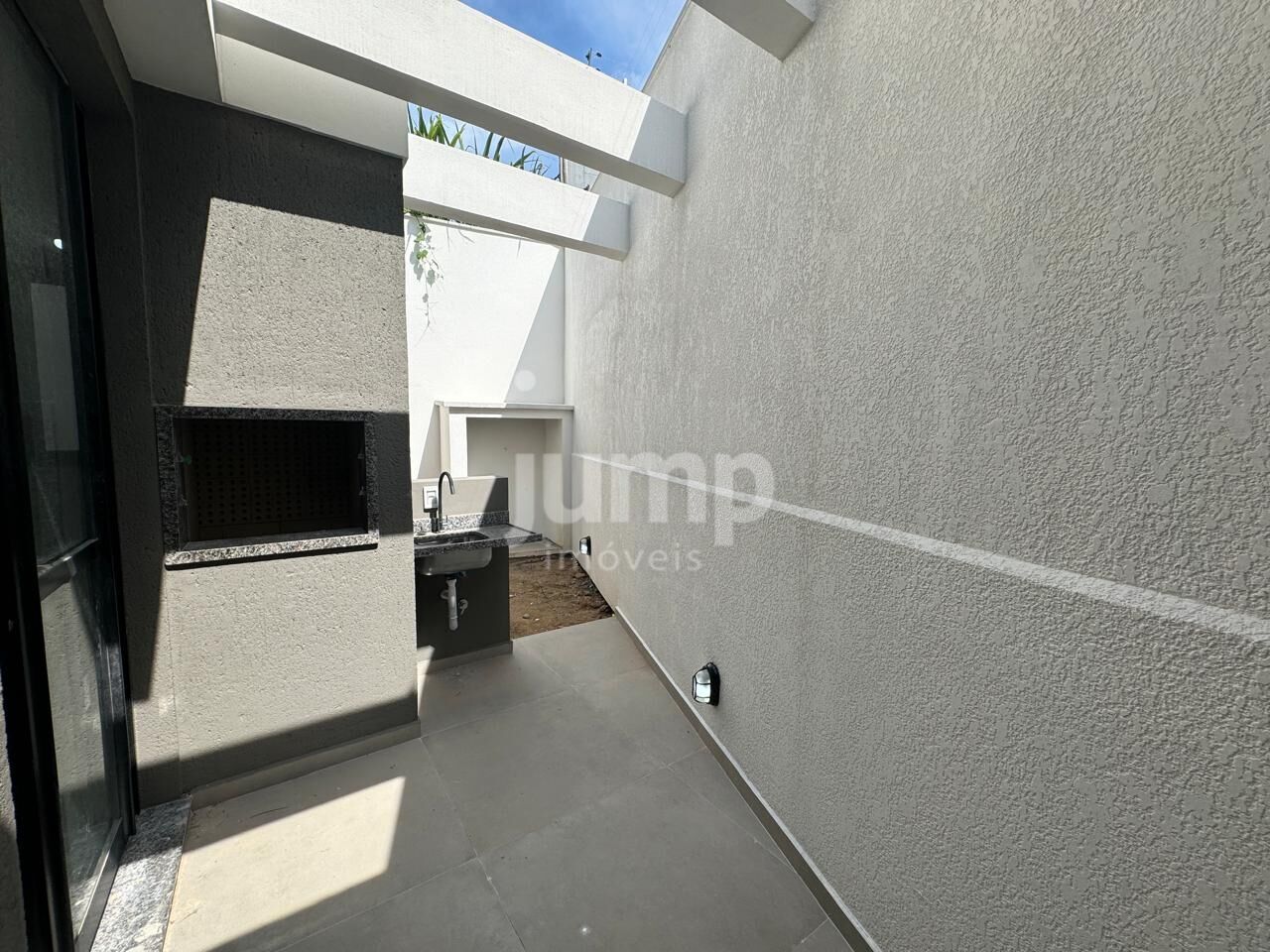 Casa à venda com 3 quartos, 185m² - Foto 7