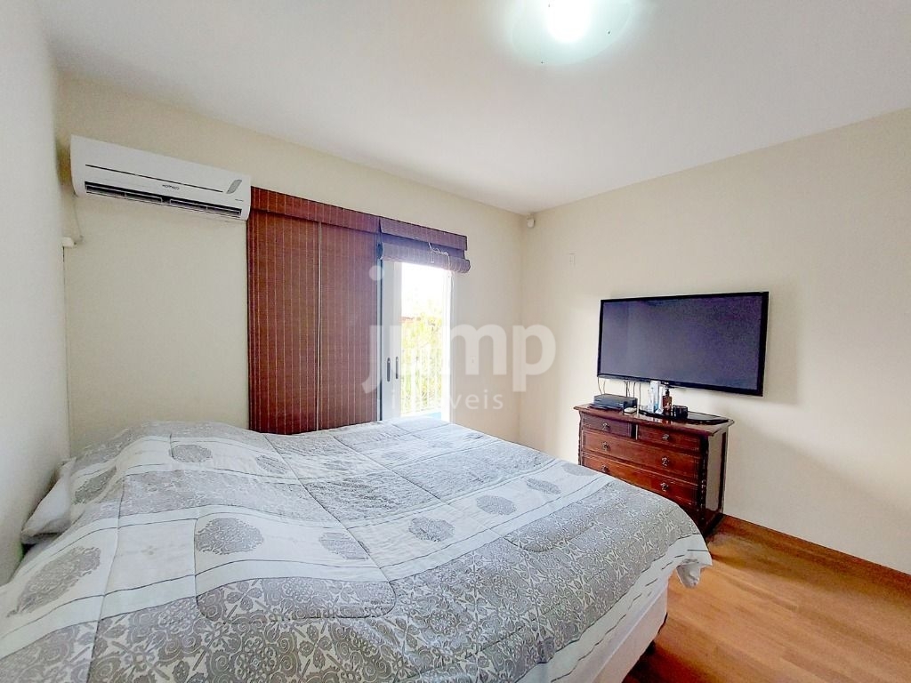 Casa à venda com 4 quartos, 290m² - Foto 16