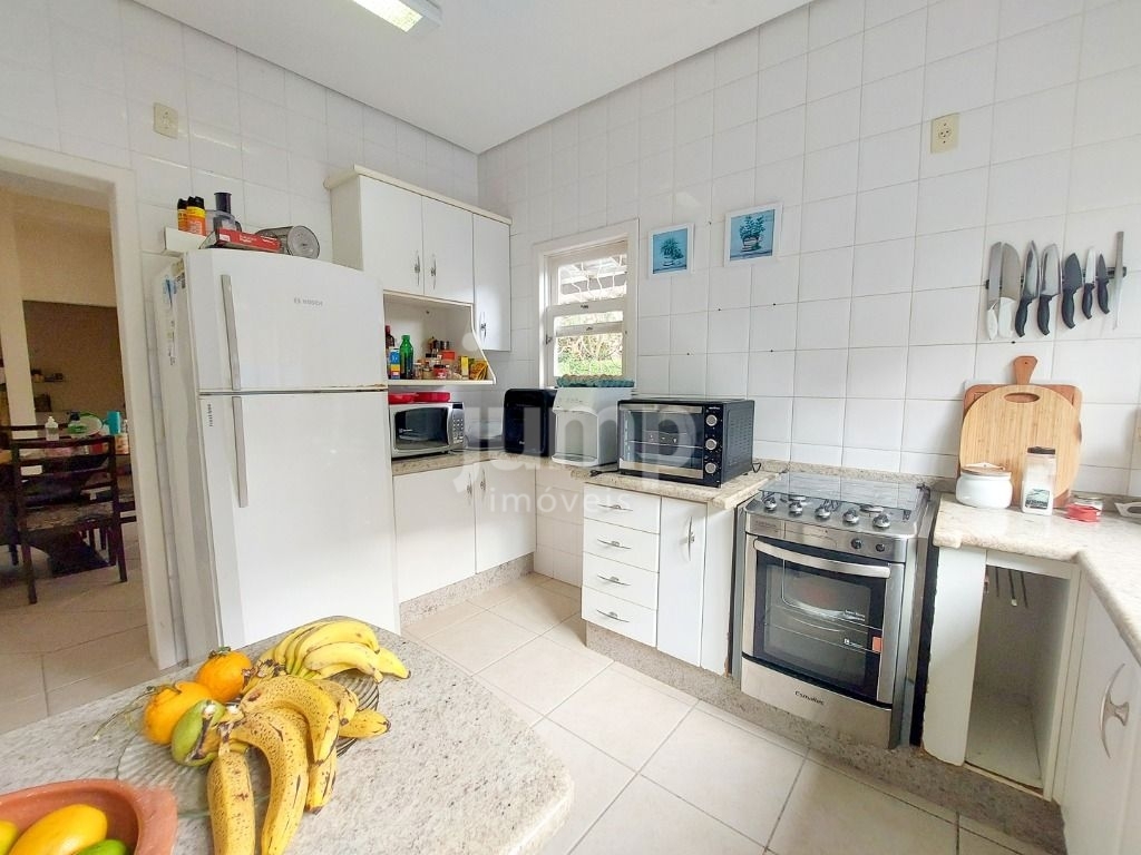 Casa à venda com 4 quartos, 290m² - Foto 8