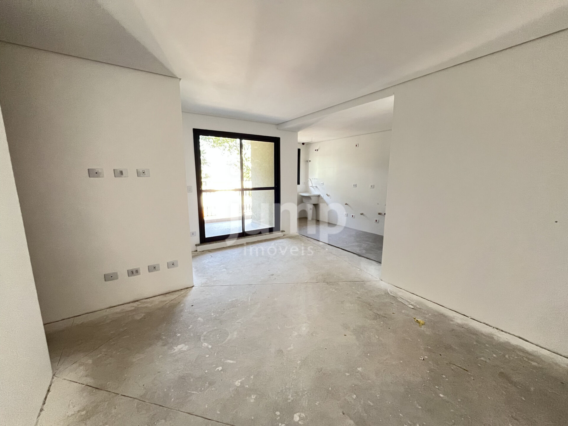 Apartamento à venda com 3 quartos, 74m² - Foto 2