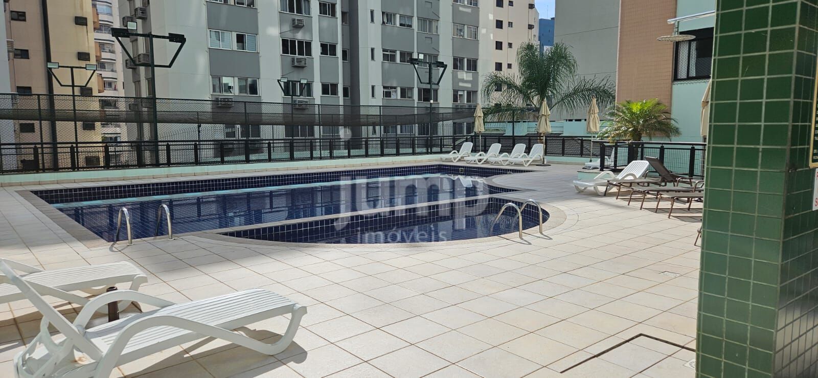 Apartamento à venda com 3 quartos, 100m² - Foto 19