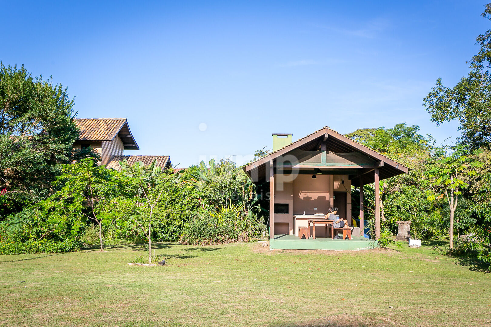 Casa de Condomínio à venda com 3 quartos, 215m² - Foto 31