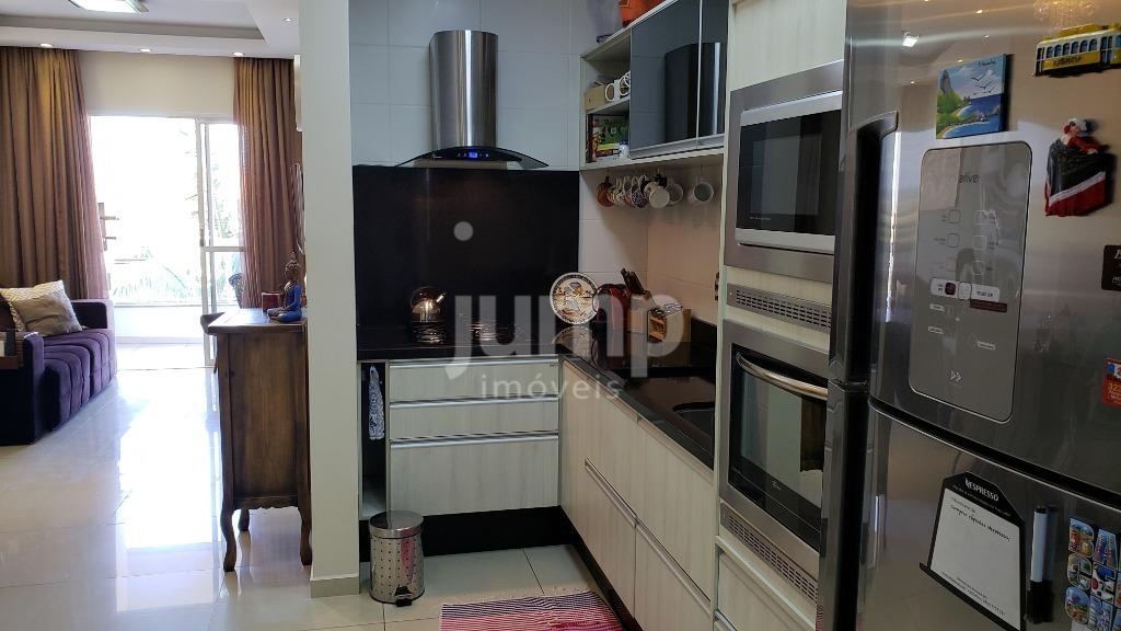 Apartamento à venda com 3 quartos, 92m² - Foto 4