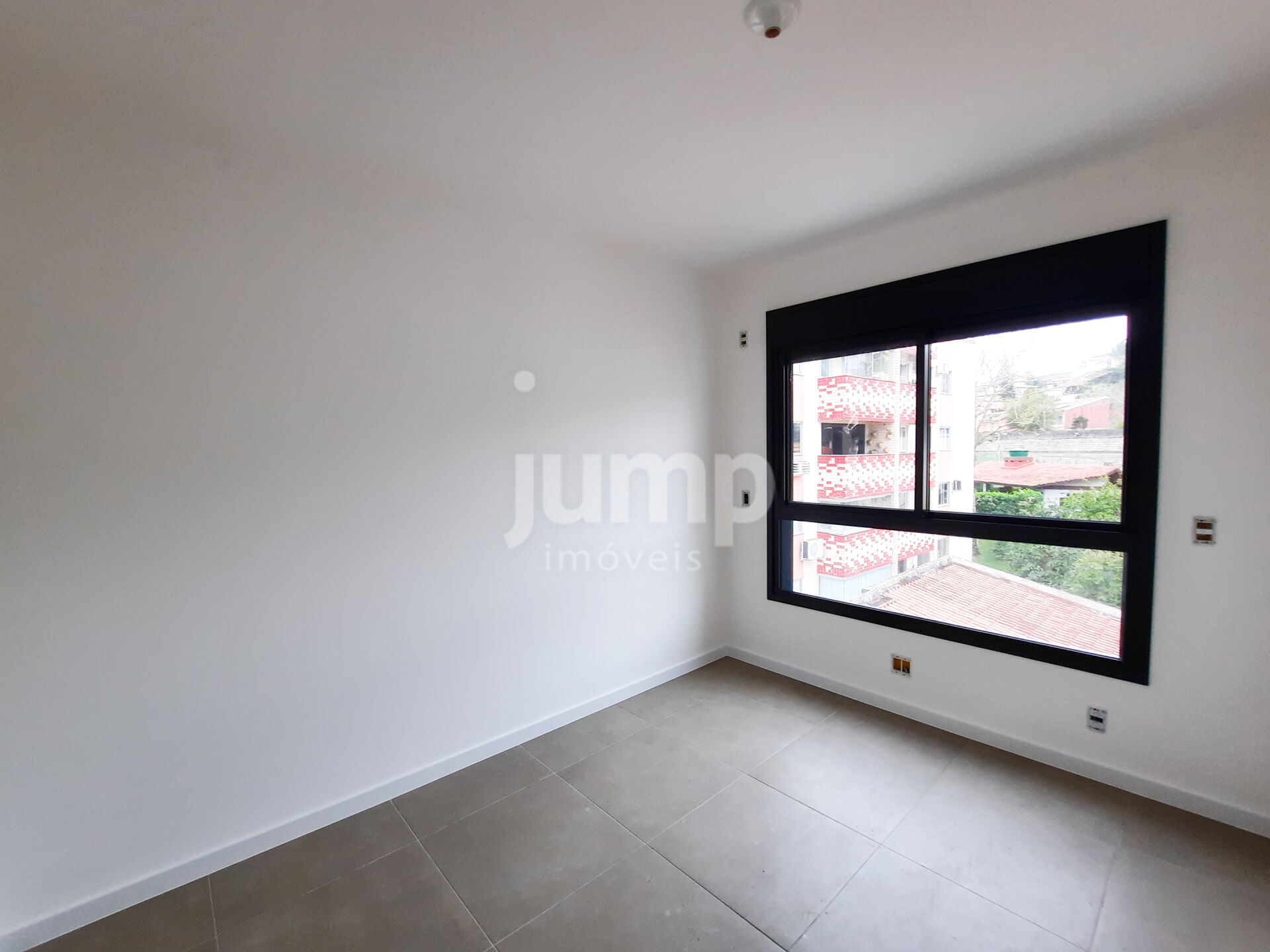 Apartamento à venda com 2 quartos, 60m² - Foto 13