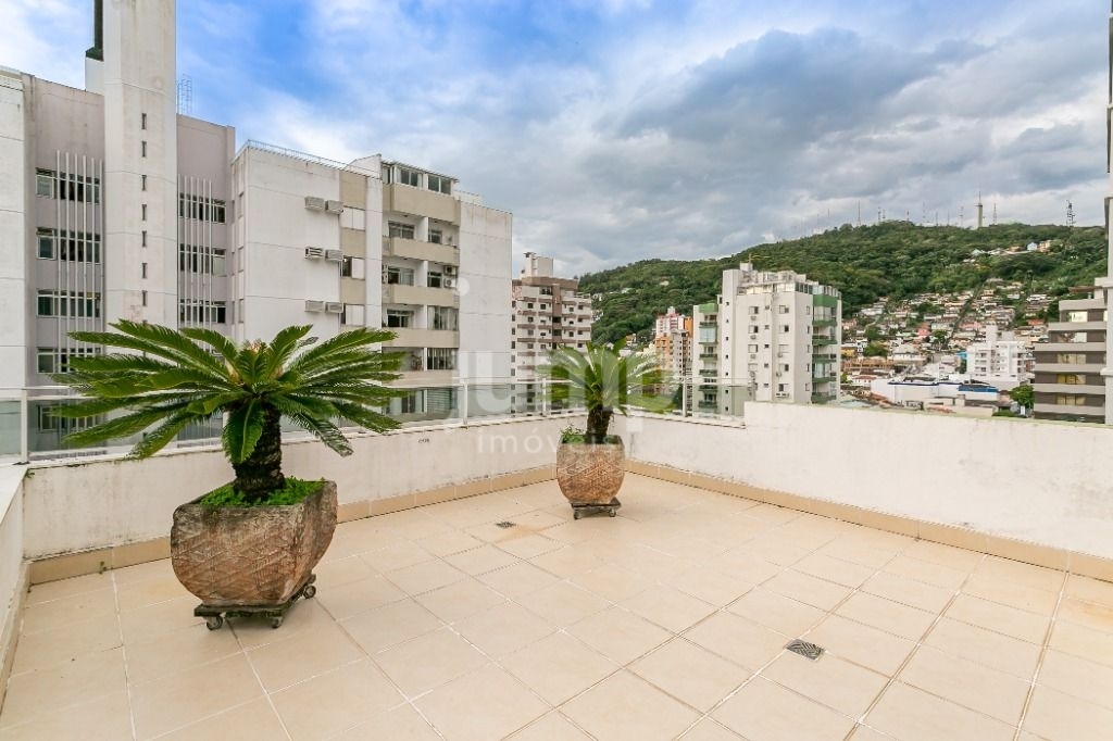 Apartamento à venda com 3 quartos, 239m² - Foto 20