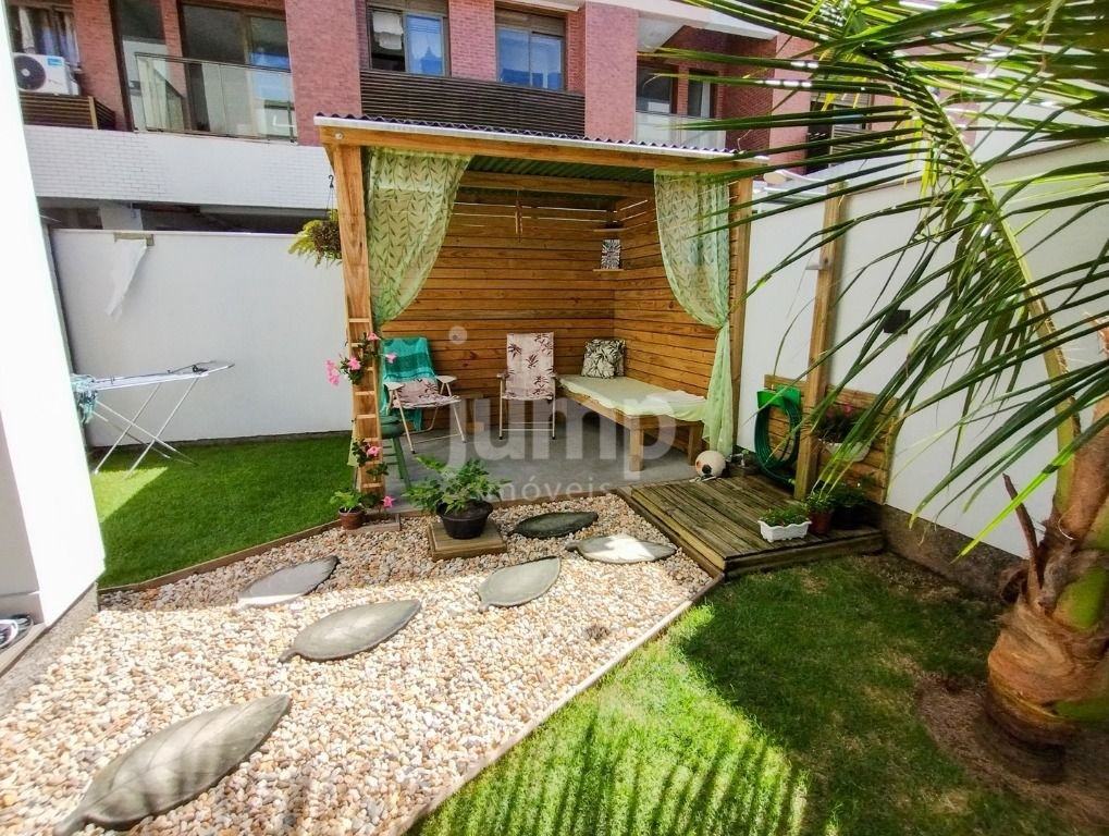 Casa à venda com 3 quartos, 165m² - Foto 8