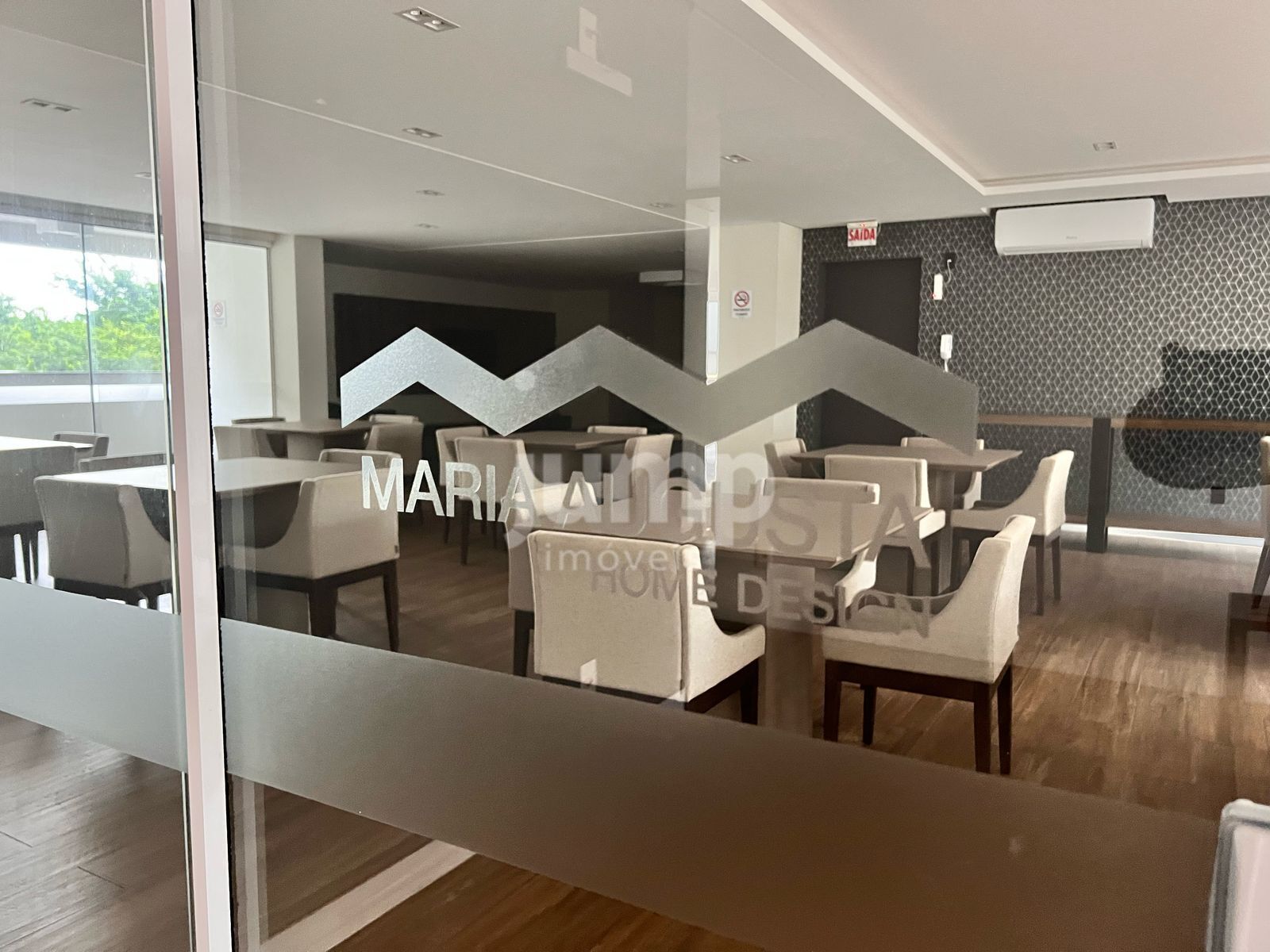Apartamento à venda com 2 quartos, 76m² - Foto 3