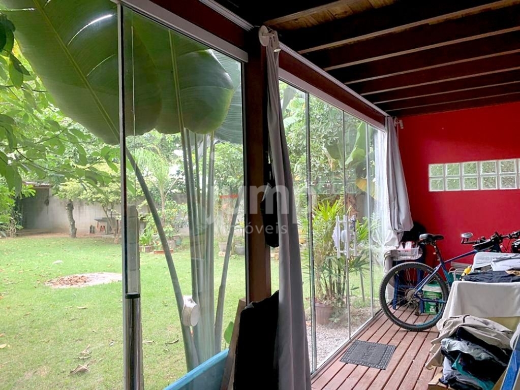 Casa à venda com 3 quartos, 200m² - Foto 5