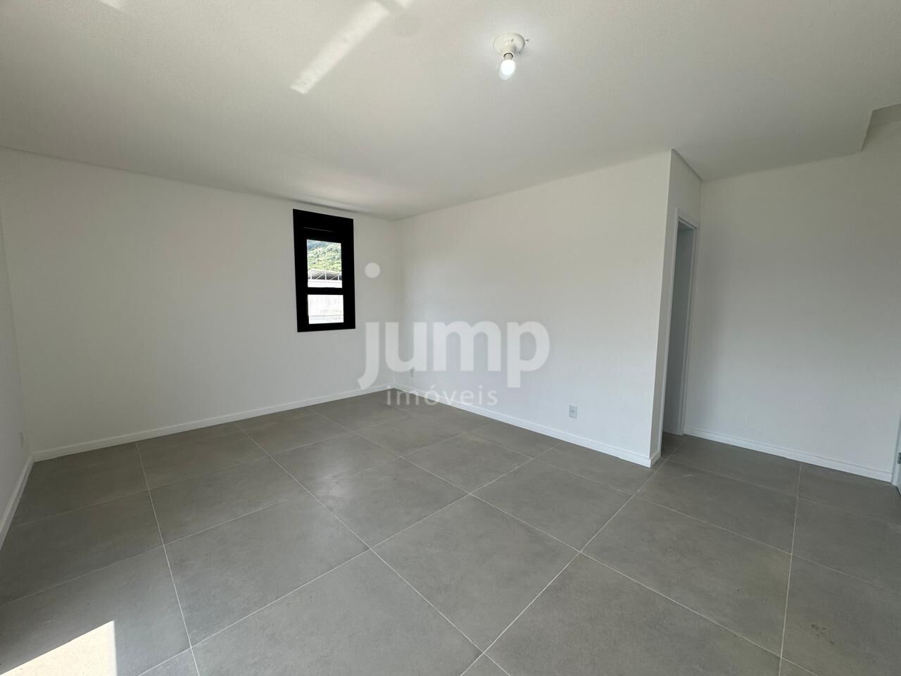 Casa à venda com 3 quartos, 192m² - Foto 7