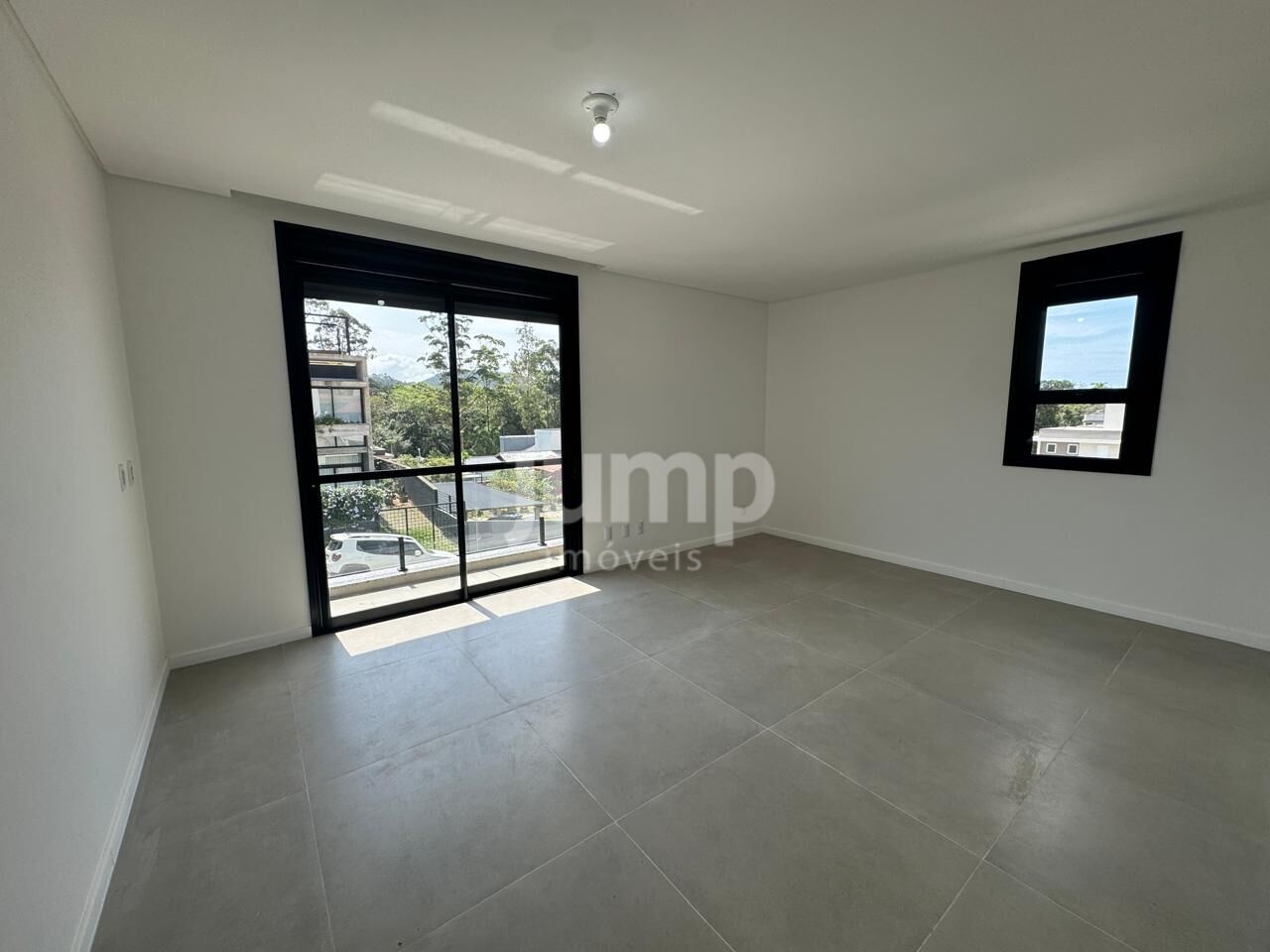 Casa à venda com 3 quartos, 192m² - Foto 6