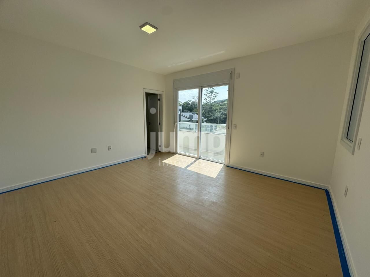 Casa à venda com 3 quartos, 162m² - Foto 14