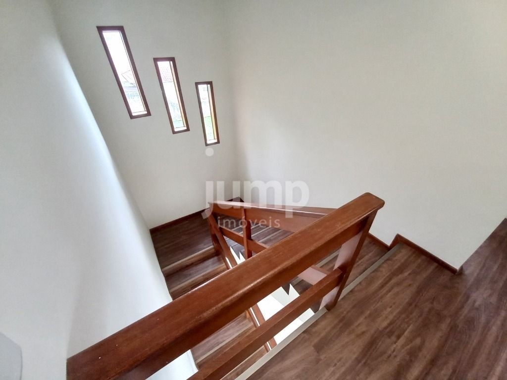 Casa à venda com 3 quartos, 186m² - Foto 18