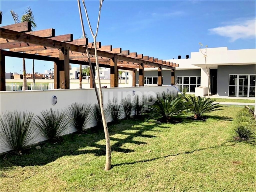 Casa à venda com 3 quartos, 184m² - Foto 9