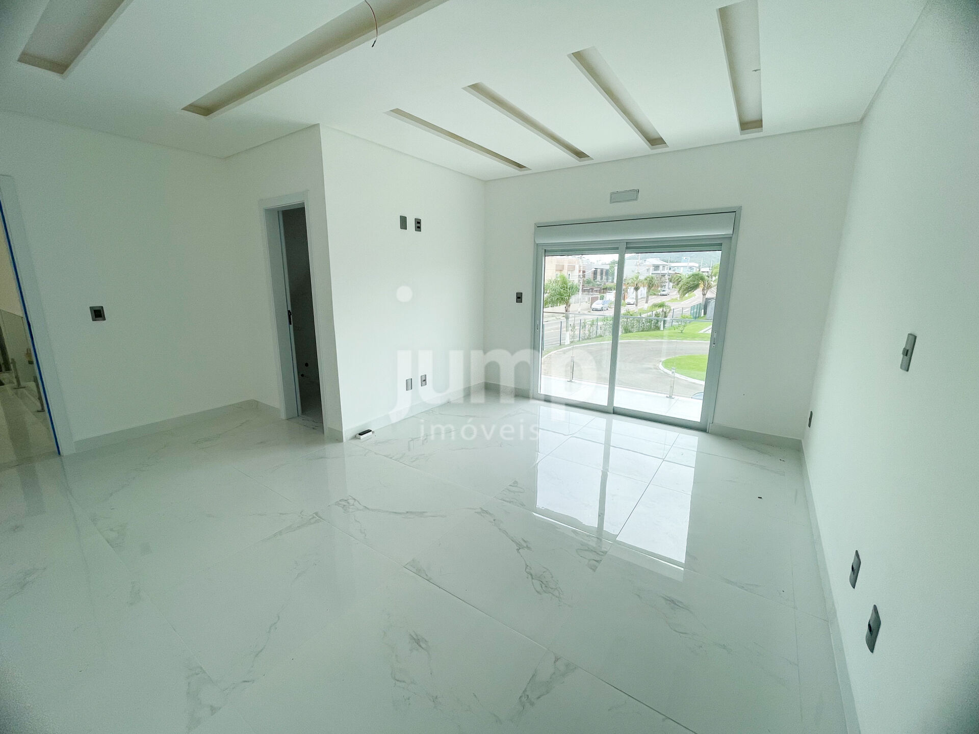 Casa à venda com 3 quartos, 212m² - Foto 10