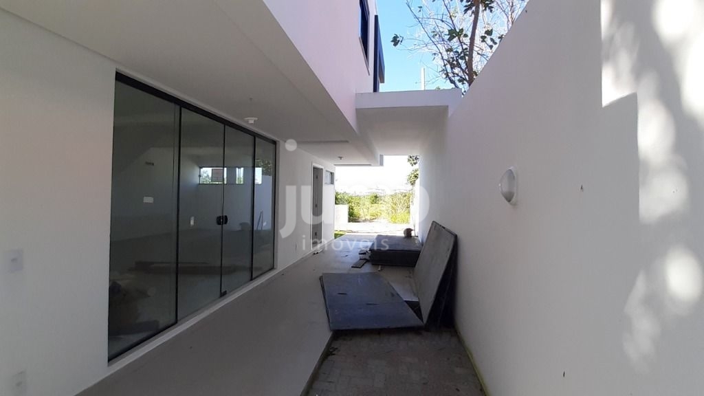 Casa à venda com 3 quartos, 129m² - Foto 13