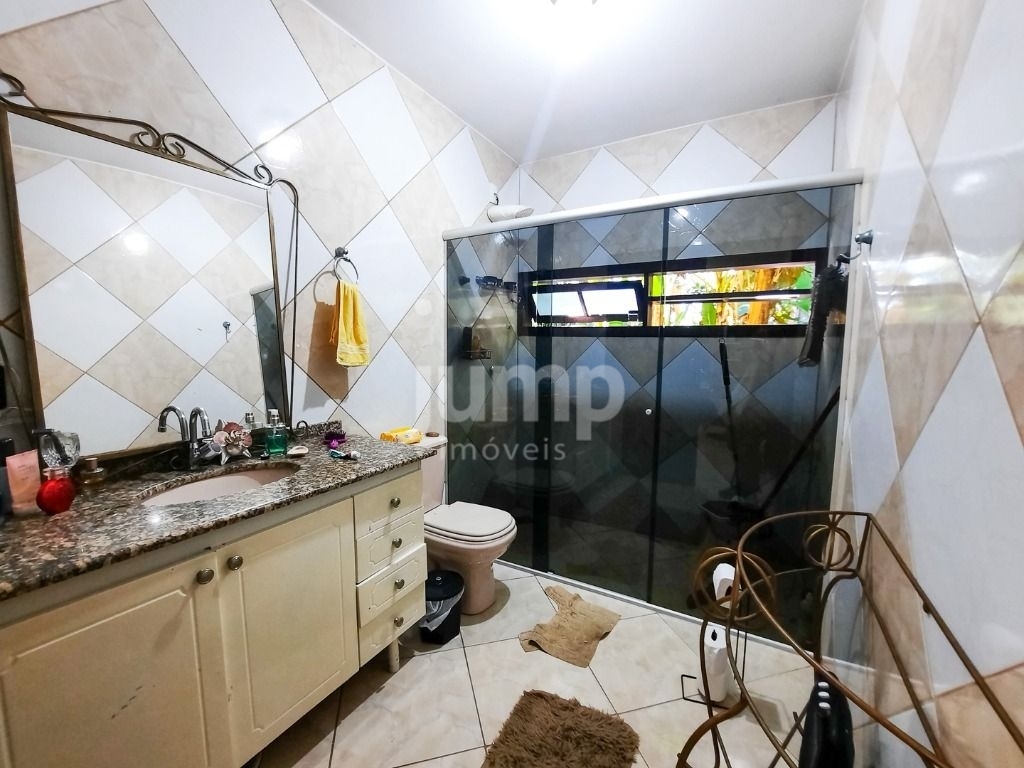 Casa à venda com 3 quartos, 600m² - Foto 10