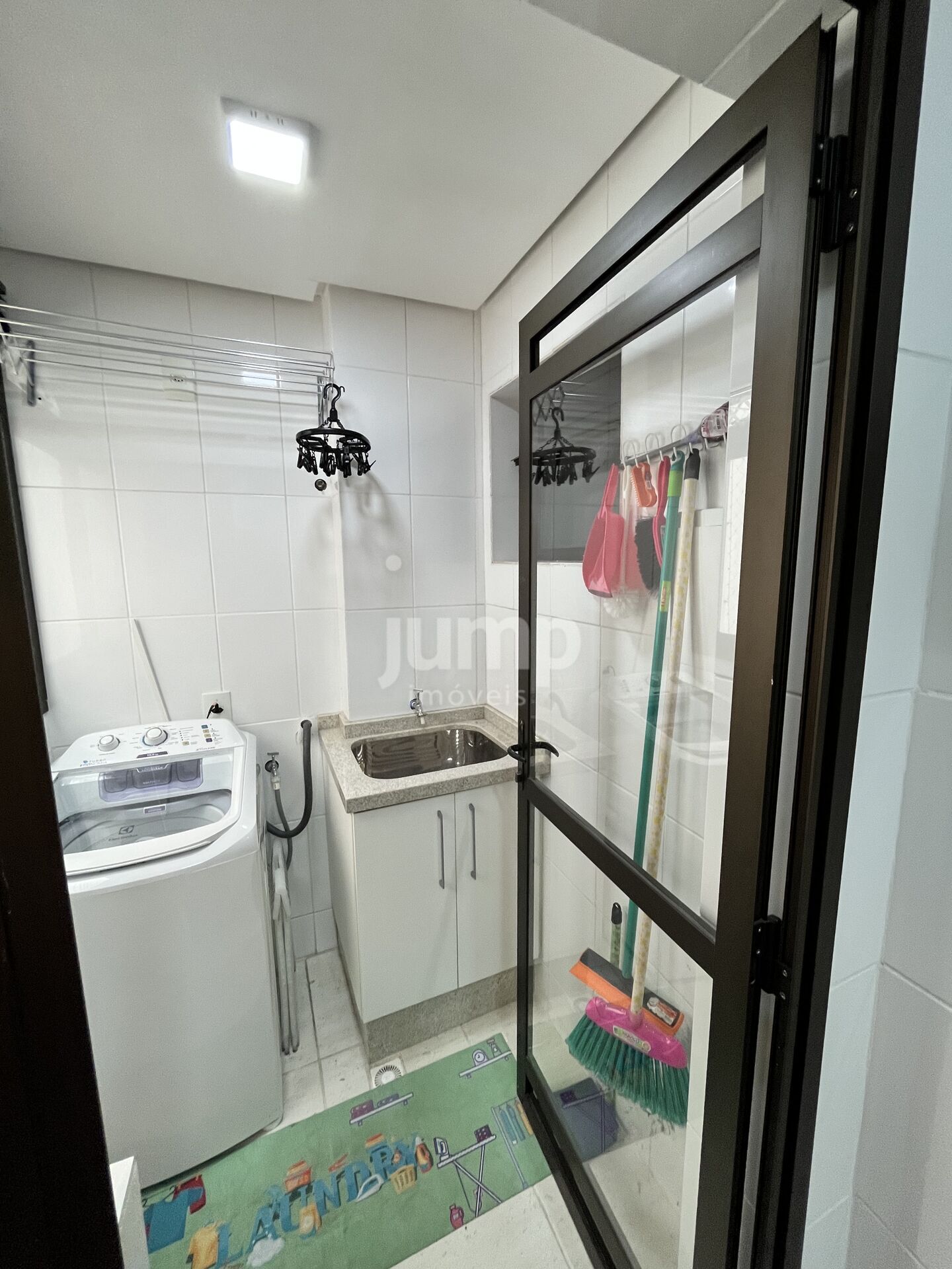 Apartamento à venda com 2 quartos, 71m² - Foto 27