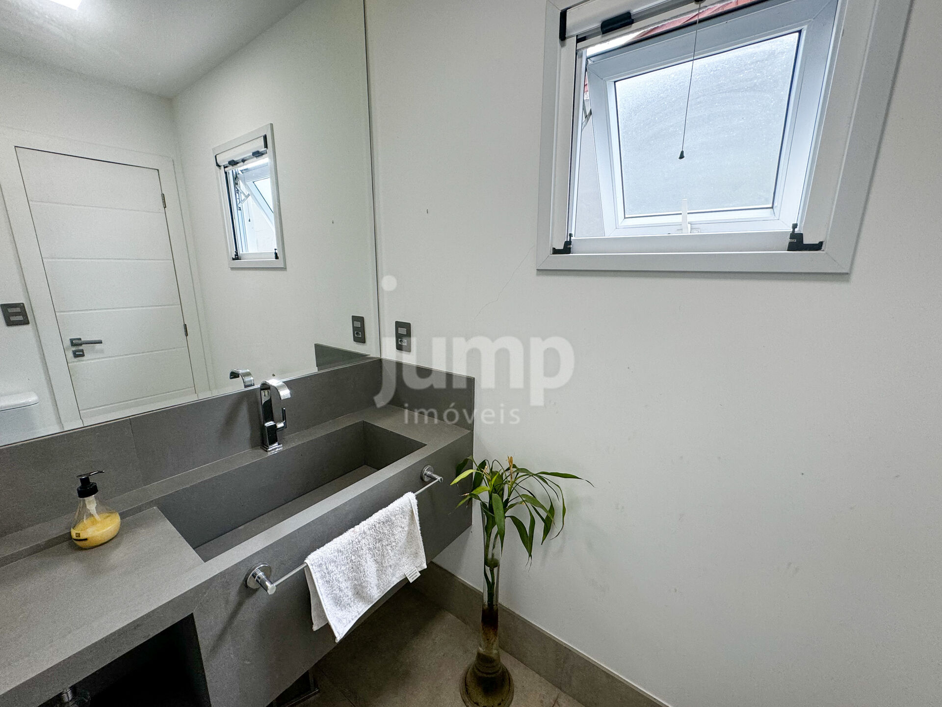 Casa à venda com 3 quartos, 260m² - Foto 5