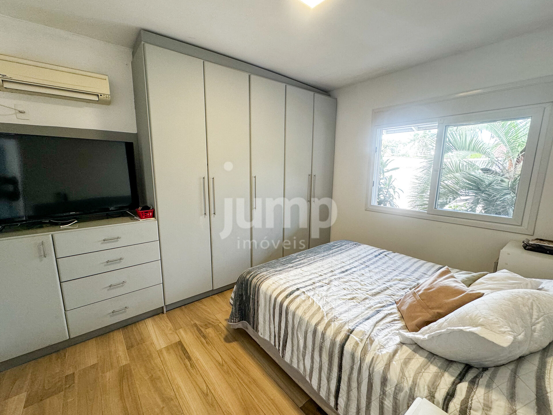 Casa à venda com 3 quartos, 260m² - Foto 7
