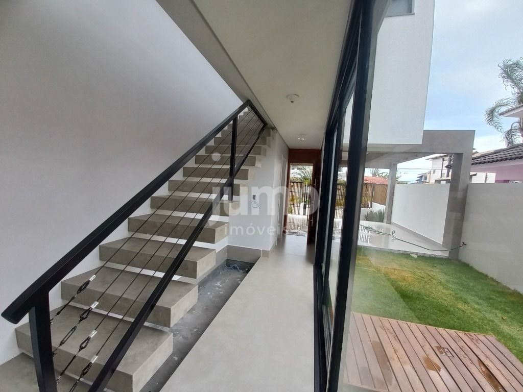 Casa à venda com 3 quartos, 158m² - Foto 8