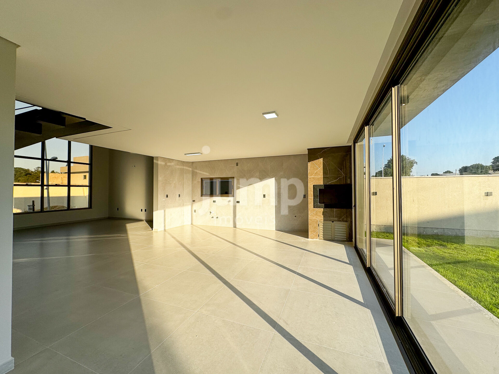 Casa à venda com 4 quartos, 236m² - Foto 5