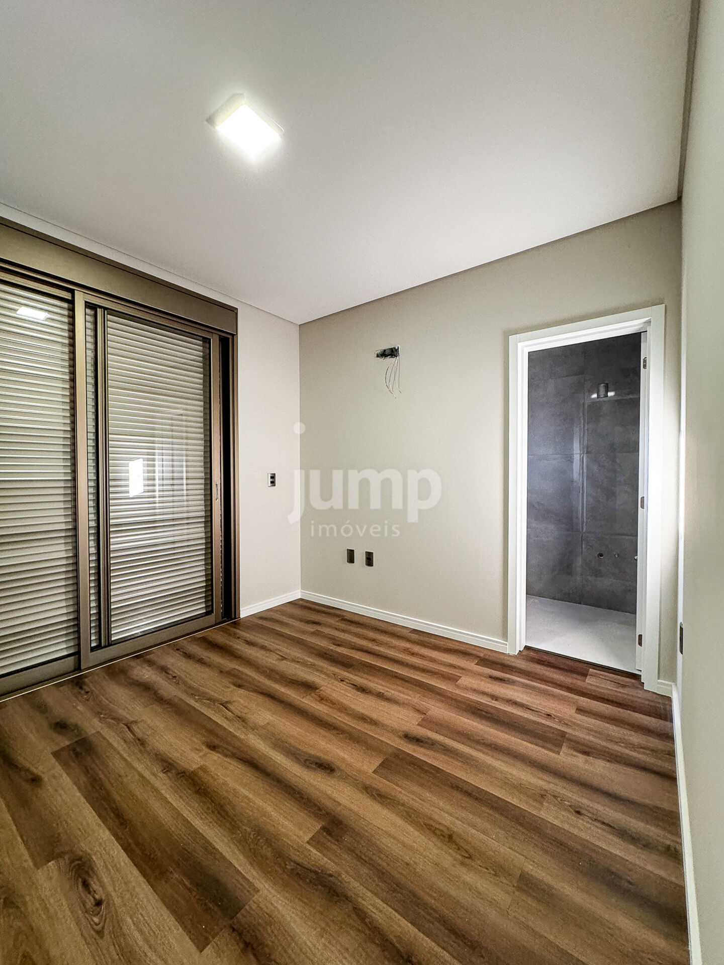 Casa à venda com 4 quartos, 236m² - Foto 15